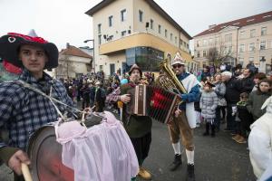 030_Pustna povorka_Foto atelje Postojna